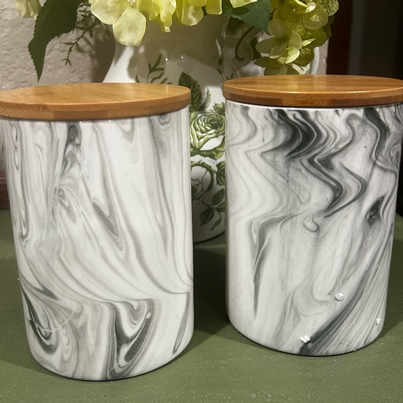American Atelier Marble Canisters with Wooden Lids, set of 2 new in box - Picture 1 of 3